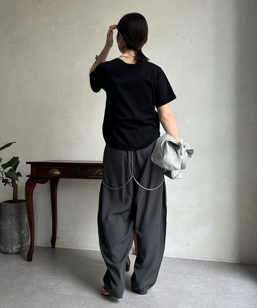 DouDou（ドゥドゥ）の「【WEB限定】ダブルハート刺繍TEE（Tシャツ/カットソー・レディース・ホワイト/ブラック/ホワイト系その他・FREE）」の15枚目の写真