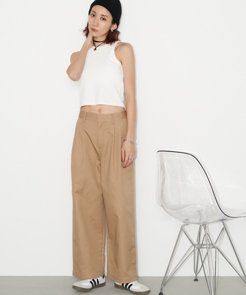 Auntie Rosa Holiday（アンティローザホリデー）の「チノ2タックワイドストレートパンツ（チノパンツ・レディース・ネイビー/キャメル/ブラック・マルチサイズ）」の12枚目の写真