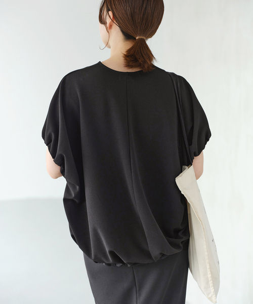 IENA(イエナ)の「CARREMANジョーゼットプルオーバー(Tシャツ/カットソー・レディース・ブラック/ブラウン・FREE)」の17枚目の写真