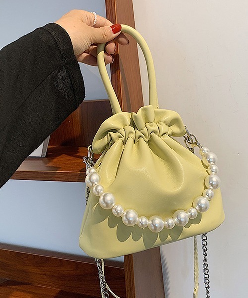 gossip！ロサンゼルス（ゴシップロサンゼルス）の「2WAY巾着チェーンショルダークラッチパーティーバッグ　結婚式バッグ（ショルダーバッグ・レディース・カーキ/ホワイト/ライトイエロー/ブラック・FREE）」の11枚目の写真