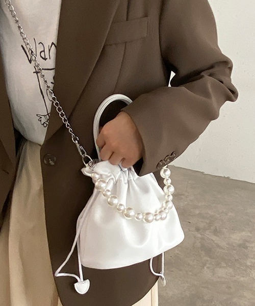 gossip！ロサンゼルス（ゴシップロサンゼルス）の「2WAY巾着チェーンショルダークラッチパーティーバッグ　結婚式バッグ（ショルダーバッグ・レディース・カーキ/ホワイト/ライトイエロー/ブラック・FREE）」の19枚目の写真