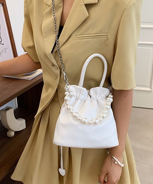 gossip！ロサンゼルス（ゴシップロサンゼルス）の「2WAY巾着チェーンショルダークラッチパーティーバッグ　結婚式バッグ（ショルダーバッグ・レディース・カーキ/ホワイト/ライトイエロー/ブラック・FREE）」の20枚目の写真