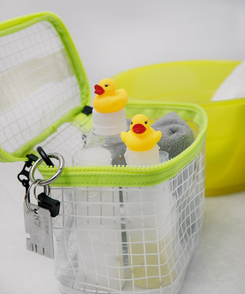 EKAL（エカル）の「TINY GARDEN PRODUCTS　マルチユースメッシュポーチ ワイド（その他雑貨・レディース・クリア・ONE）」の3枚目の写真