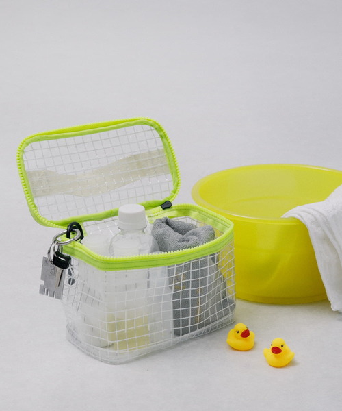 EKAL（エカル）の「TINY GARDEN PRODUCTS　マルチユースメッシュポーチ ワイド（その他雑貨・レディース・クリア・ONE）」の4枚目の写真