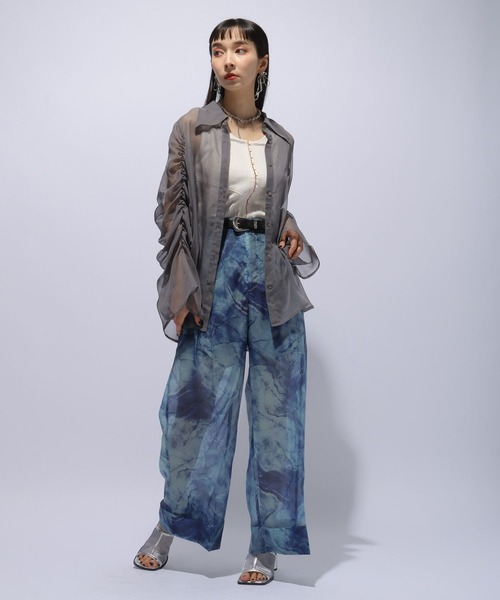 HARE（ハレ）の「ホックデザインタンクトップ(HARE)（タンクトップ・レディース・ブラック/ホワイト・FREE）」の3枚目の写真