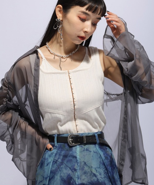 HARE（ハレ）の「ホックデザインタンクトップ(HARE)（タンクトップ・レディース・ブラック/ホワイト・FREE）」の9枚目の写真