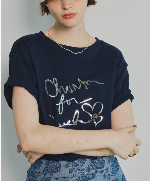 Unitage(ユニテージ)の「箔プリントTEE(Tシャツ/カットソー・レディース・ホワイト/ネイビー・FREE)」の7枚目の写真