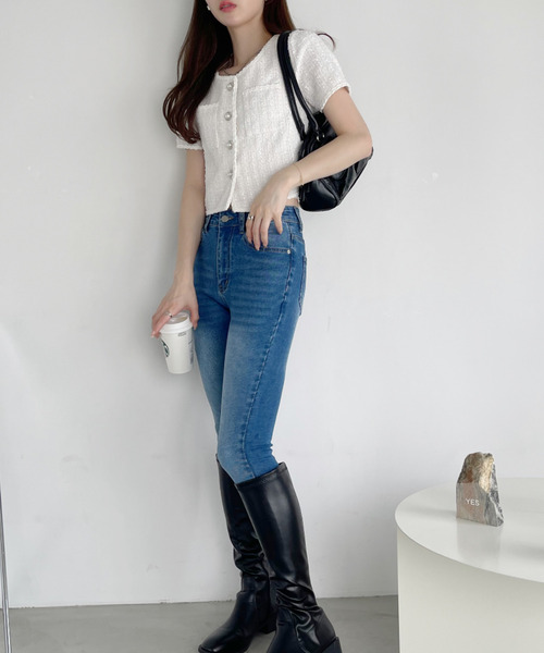 Ada.(エイダ)の「ツイード ショート丈 半袖 パールボタン パイピング ジャケット トップス(Tシャツ/カットソー・レディース・ホワイト/ライトブルー/ブラック・M/L)」の10枚目の写真