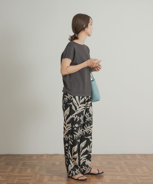 URBAN RESEARCH DOORS（アーバンリサーチドアーズ）の「『UVカット』コットンリネンサカリバプルオーバー（Tシャツ/カットソー・レディース・オレンジ系その他/チャコールグレー/ホワイト系その他・MEDIUM）」の19枚目の写真