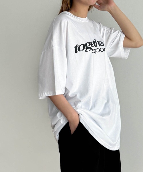 CANAL JEAN(キャナルジーン)の「El mar together sportsオーバーサイズ半袖Tシャツ(Tシャツ/カットソー・レディース・ホワイト/ブラック/ブルー・ONE SIZE)」の4枚目の写真