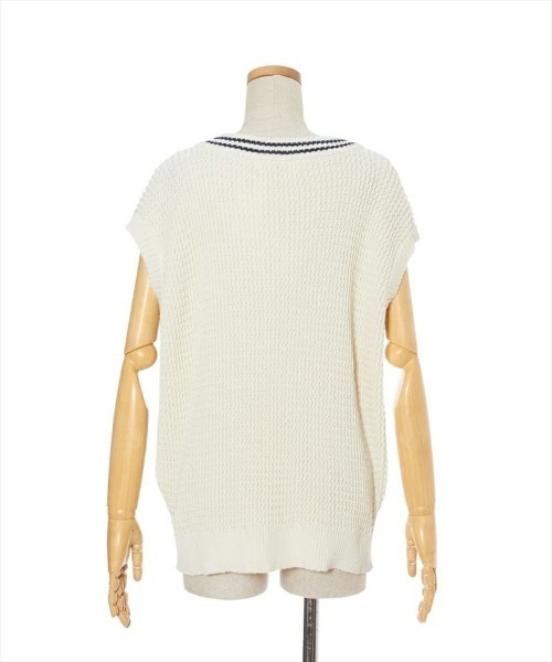F i.n.t（フィント）の「ライン使いニットベスト/fint（ベスト・レディース・ベージュ・FREE）」の5枚目の写真