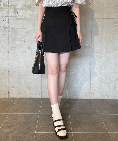 TORTE(トルテ)の「リボンラッププリーツスカート(スカート・レディース・グレー/ブラック/ホワイト系その他・FREE)」の17枚目の写真