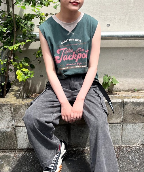 DOUBLE NAME（ダブルネーム）の「レトロロゴノースリトップス（Tシャツ/カットソー・レディース・オフホワイト/ベージュ/グリーン・FREE）」の17枚目の写真