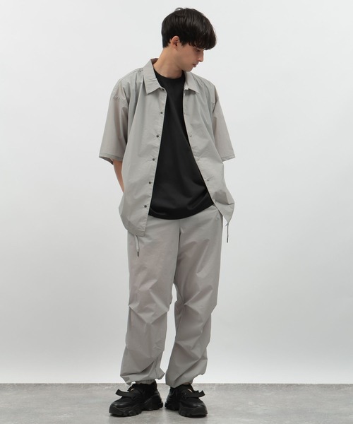 LAKOLE(ラコレ)の「さらさらナイロンEASYパンツ / 133140(その他パンツ・メンズ・ブラック/ライトグレー/キャメル・X-LARGE/MEDIUM/LARGE)」の10枚目の写真