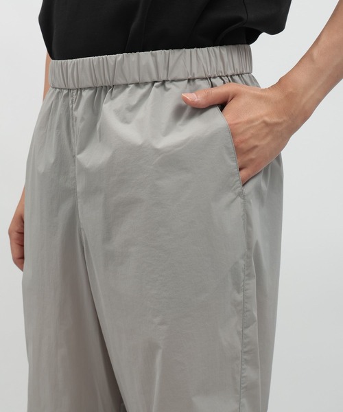 LAKOLE(ラコレ)の「さらさらナイロンEASYパンツ / 133140(その他パンツ・メンズ・ブラック/ライトグレー/キャメル・X-LARGE/MEDIUM/LARGE)」の18枚目の写真