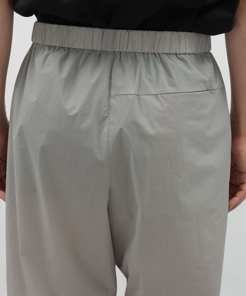 LAKOLE(ラコレ)の「さらさらナイロンEASYパンツ / 133140(その他パンツ・メンズ・ブラック/ライトグレー/キャメル・X-LARGE/MEDIUM/LARGE)」の16枚目の写真