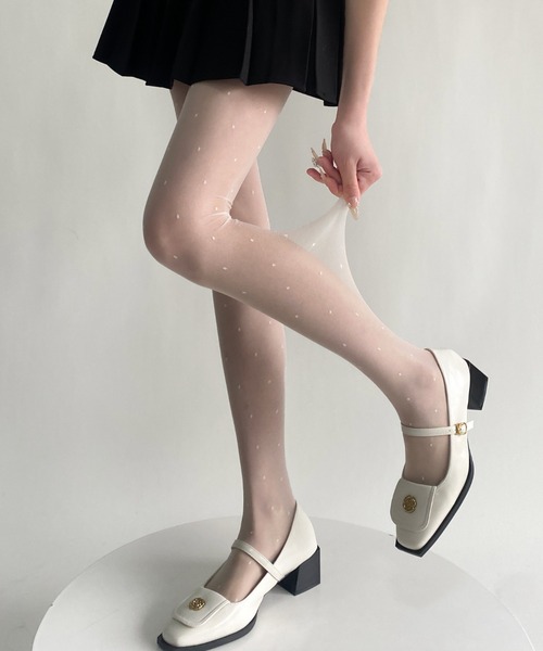 Jasmine Grandiflorum（ジャスミングランディフローラム）の「【Jasmine】ハート/リボン/ドットストッキング（タイツ/ストッキング・レディース・ホワイト系その他/ホワイト系その他3/ブラック系その他4/ブラック系その他6/ホワイト系その他2/ホワイト系その他4/ブラック系その他/ブラック系その他3/ブラック系その他5/グレー/ホワイト系その他5/ホワイト系その他6/ブラック系その他2/チョコ・FREE）」の2枚目の写真