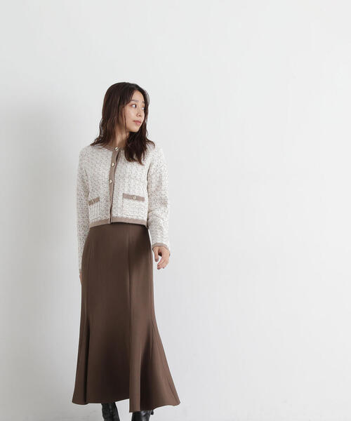 NATURAL BEAUTY BASIC（ナチュラルビューティーベーシック）の「◇ヘム切替マーメイドスカート（スカート・レディース・ブラック/グレー/ダークブラウン/グレー系その他/ダークブラウン系・SMALL/MEDIUM）」の4枚目の写真