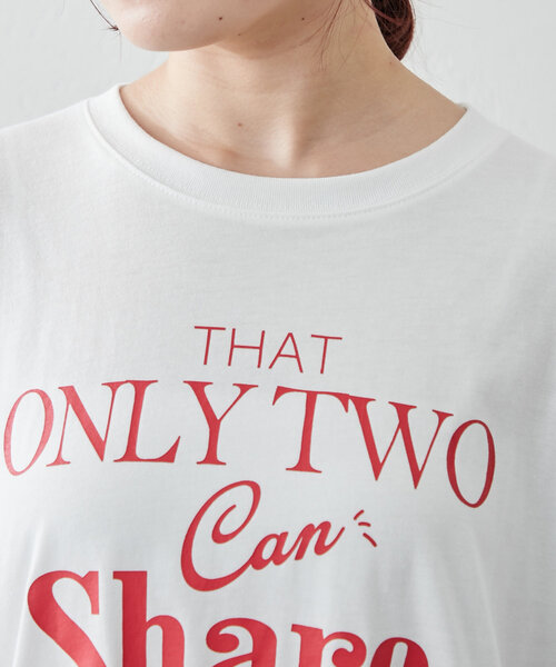 continuer de NICE CLAUP(コンティニューデナイスクラップ)の「《@kana__18s select》アソートロゴロンT(Tシャツ/カットソー・レディース・ホワイト/ホワイト系その他/オフホワイト・FREE)」の5枚目の写真