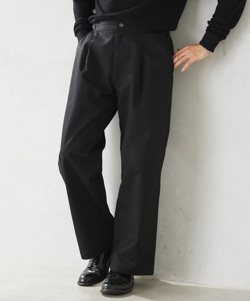 UNIVERSAL OVERALL（ユニバーサルオーバーオール）の「UNIVERSAL