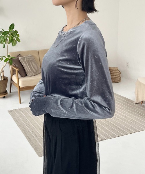 Rejoule（リジュール）の「フィンガーホールラメベロアトップス（Tシャツ/カットソー・レディース・ネイビー/ブラック/チャコールグレー・FREE）」の8枚目の写真