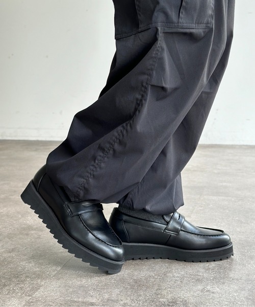 CPCM（シーピーシーエム）の「シャークハイソールレザーシューズ（ブーツ・メンズ・ブラック/ブラック系その他・MEDIUM/LARGE）」の2枚目の写真