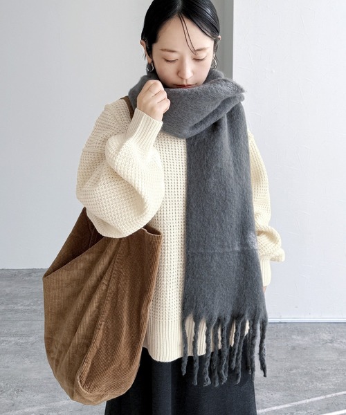 reca（レカ）の「ボリューム袖ワッフルニット（ニット/セーター・レディース・ライム/オートミール/チャコールグレー/レッド・M）」の16枚目の写真