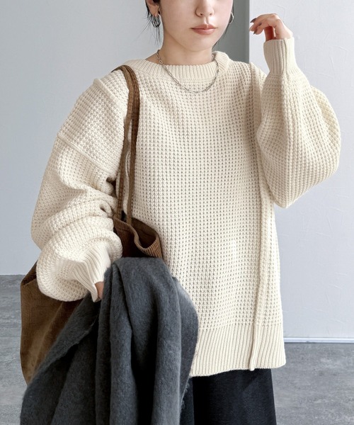 reca（レカ）の「ボリューム袖ワッフルニット（ニット/セーター・レディース・ライム/オートミール/チャコールグレー/レッド・M）」の17枚目の写真