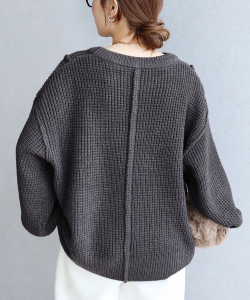 reca（レカ）の「ボリューム袖ワッフルニット（ニット/セーター・レディース・ライム/オートミール/チャコールグレー/レッド・M）」の13枚目の写真