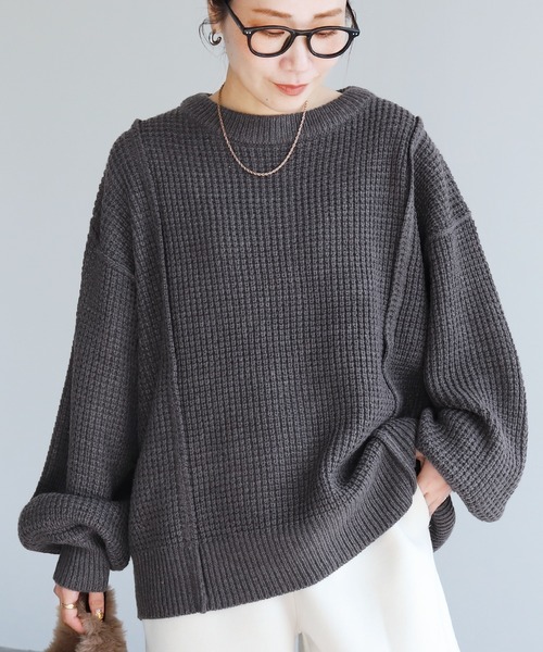 reca（レカ）の「ボリューム袖ワッフルニット（ニット/セーター・レディース・ライム/オートミール/チャコールグレー/レッド・M）」の14枚目の写真