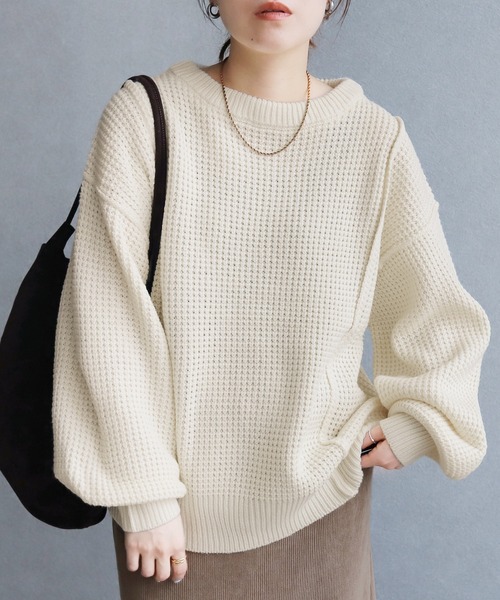 reca（レカ）の「ボリューム袖ワッフルニット（ニット/セーター・レディース・ライム/オートミール/チャコールグレー/レッド・M）」の9枚目の写真