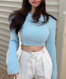 CELENA BEATS（セレナビーツ）の「毛足ニット クロップド丈 リブ トップス（ニット/セーター）」