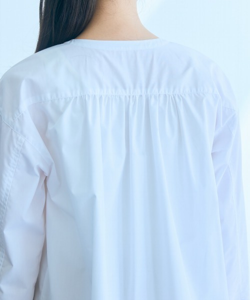 slattgir(スラットジール)の「高身長 ジップアップシャツ(トールサイズ)Essenave(シャツ/ブラウス・レディース・ブラック/オフホワイト・M/L/LL/3L)」の20枚目の写真