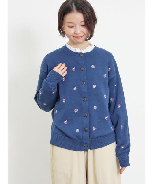 Samansa Mos2(サマンサ モスモス)の「花刺繍カーディガン(カーディガン/ボレロ・レディース・ブルー/マスタード/キナリ/ブラック・F)」の3枚目の写真