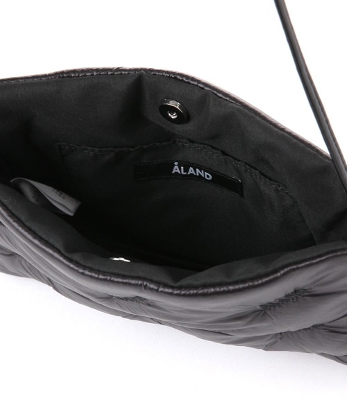 ALAND（エーランド）の「【UNISEX】ALAND／シュウロゴショルダーBAG（ショルダーバッグ・レディース・ブラック/ホワイト/ボルドー・FREE）」の14枚目の写真