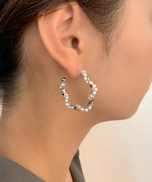 パールねじりフープピアス  (両耳用)