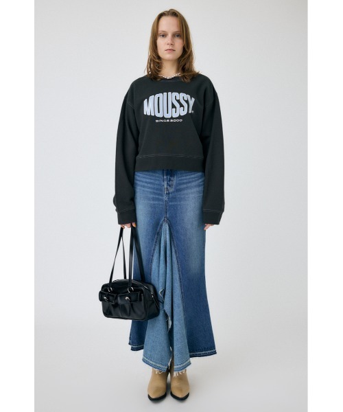 ZOZO・一部店舗限定】PATCHED OVAL MOUSSY LOGO プルオーバー