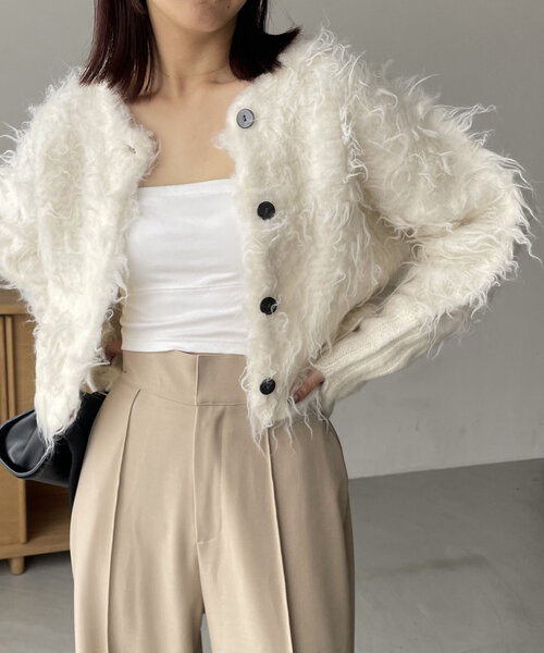 CAPRICIEUX LE'MAGE（カプリシューレマージュ）の「アルパカウールシャギーカーディガン（カーディガン/ボレロ・レディース・ホワイト/チャコールグレー/イエロー/ボルドー・FREE）」の10枚目の写真