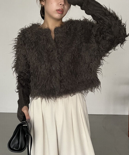 CAPRICIEUX LE'MAGE（カプリシューレマージュ）の「アルパカウールシャギーカーディガン（カーディガン/ボレロ・レディース・ホワイト/チャコールグレー/イエロー/ボルドー・FREE）」の19枚目の写真