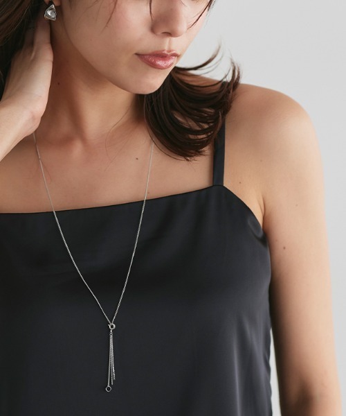 Pierrot（ピエロ）の「マルチwayタッセルロングネックレス（ネックレス・レディース・ゴールド/シルバー・FREE）」の3枚目の写真