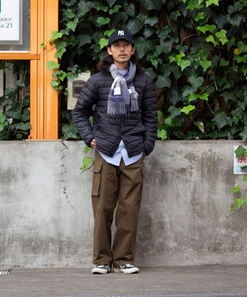 GLOSTER（グロスター）の「【GLOSTER/グロスター】カシミヤブレンドウールマフラー リバーシブル (無地/チェック)（マフラー・メンズ・ブルー系その他2/ブルー系その他3/ブラック系その他2/ブルー/ブラック系その他/グリーン/レッド/ブルー系その他/ネイビー/ベージュ・FREE）」の15枚目の写真