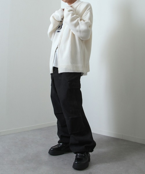 NILWAY（ニルウェイ）の「スラブ デニム ワイド グランジ カーゴパンツ（カーゴパンツ・メンズ・ブルー/ブラック/ブラック系・MEDIUM/SMALL/X-LARGE/LARGE）」の8枚目の写真