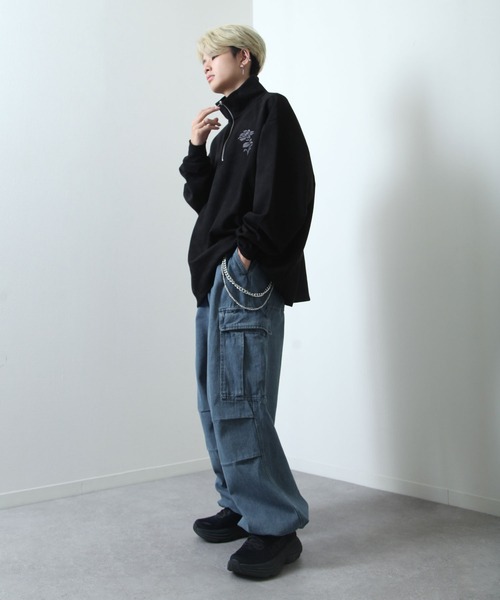 NILWAY（ニルウェイ）の「スラブ デニム ワイド グランジ カーゴパンツ（カーゴパンツ・メンズ・ブルー/ブラック/ブラック系・MEDIUM/SMALL/X-LARGE/LARGE）」の17枚目の写真