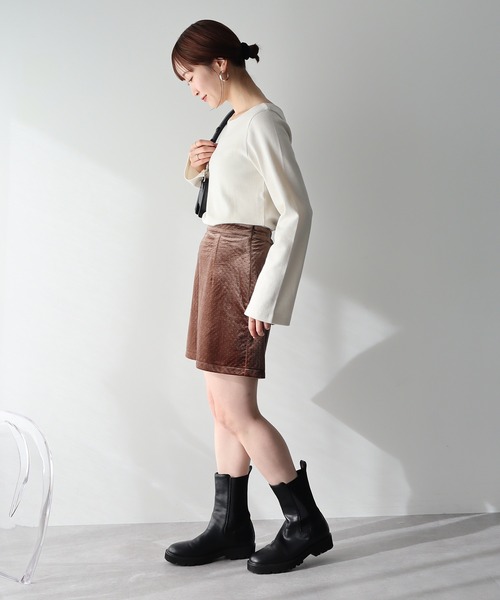 earth music&ecology（アースミュージックアンドエコロジー）の「2WAYネックリブプルオーバー（Tシャツ/カットソー・レディース・ネイビー/その他1/その他2/ブラック/ピンク系その他/オフホワイト・FREE）」の22枚目の写真