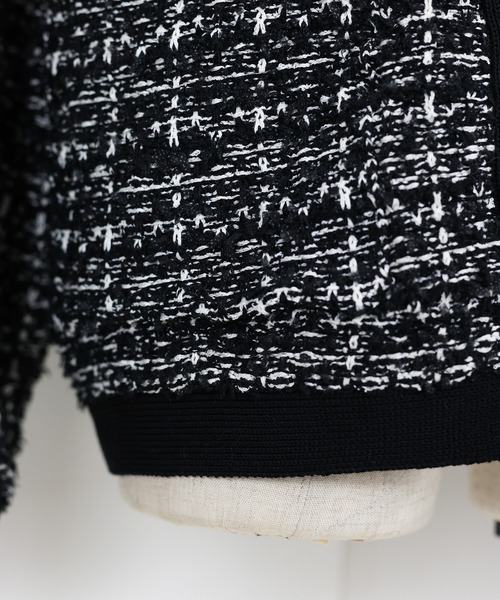 BLUEEAST(ブルーイースト)の「ノーカラーツイードジャケット(ノーカラージャケット・レディース・ブラック系/ホワイト系・MEDIUM)」の11枚目の写真