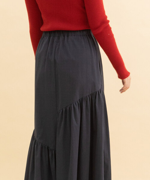 POU DOU DOU（プードゥドゥ）の「イレギュラーヘムフリルスカート（スカート・レディース・ネイビー/カーキ/アイボリー・M）」の17枚目の写真