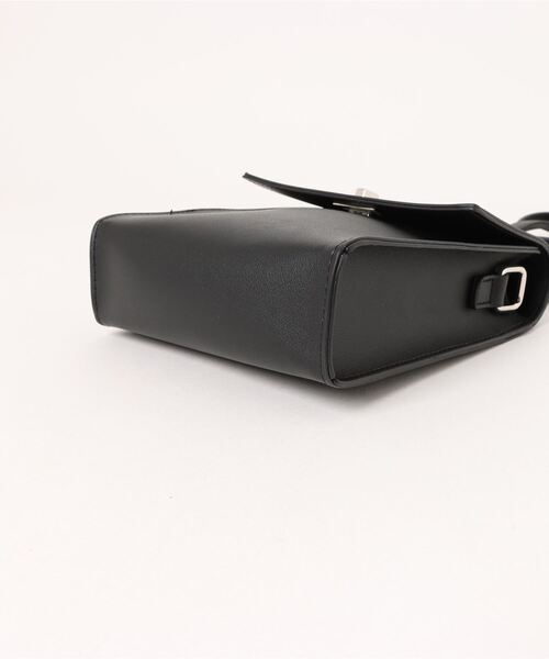 Subciety(サブサエティ)の「Faux leather mini shoulder bag(ショルダーバッグ・メンズ・ブラック・FREE)」の7枚目の写真