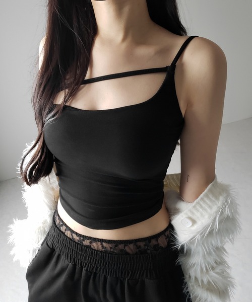 me+em select(ミームセレクト)の「【 3color / カップ付 】ラインストラップワンショルキャミソール / line strap one shoulder camisole(キャミソール・レディース・ホワイト/ブラック/グレー・FREE)」の7枚目の写真