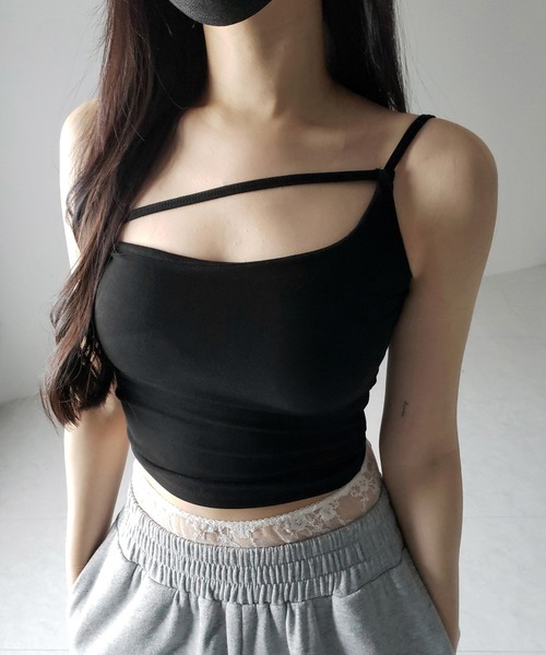 me+em select(ミームセレクト)の「【 3color / カップ付 】ラインストラップワンショルキャミソール / line strap one shoulder camisole(キャミソール・レディース・ホワイト/ブラック/グレー・FREE)」の12枚目の写真