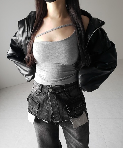 me+em select(ミームセレクト)の「【 3color / カップ付 】ラインストラップワンショルキャミソール / line strap one shoulder camisole(キャミソール・レディース・ホワイト/ブラック/グレー・FREE)」の21枚目の写真